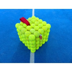 Hocker (poef) | Stefano Melo | Oudetennisballen.com ART
