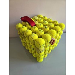 Hocker (poef) | Stefano Melo | Oudetennisballen.com ART