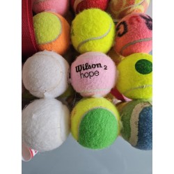 Kleuren Hocker (poef) | Stefano Melo | Oudetennisballen.com ART