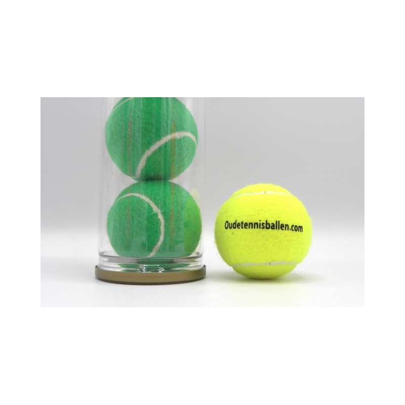 Tennis balls colors green