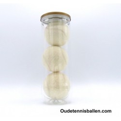 Kleuren tennisballen wit