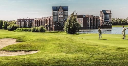 SPONSSORING: G-TENNIS/S-GOLF WERELD.